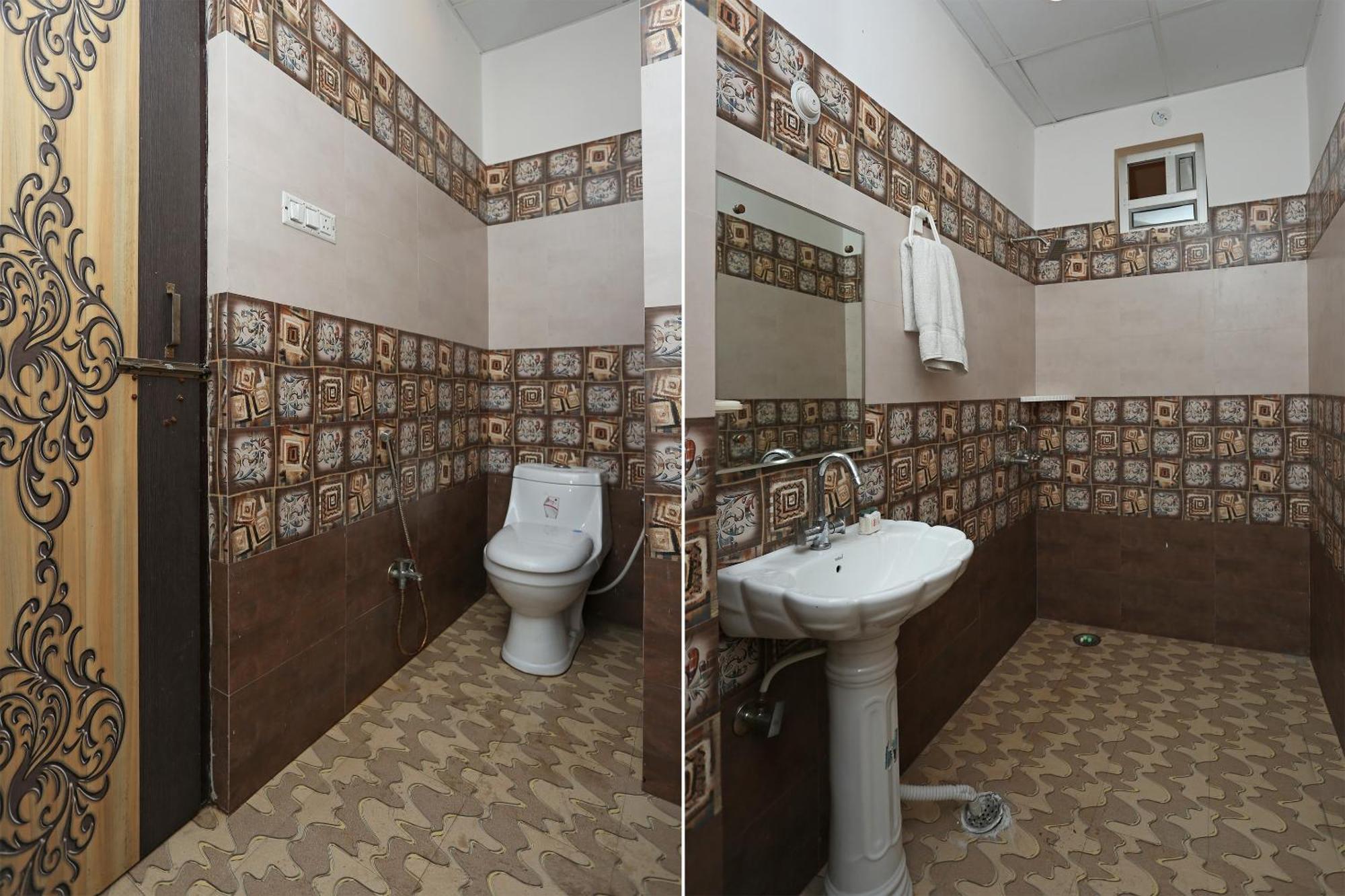 Oyo Flagship Hotel Krishna Chinhat Ngoại thất bức ảnh